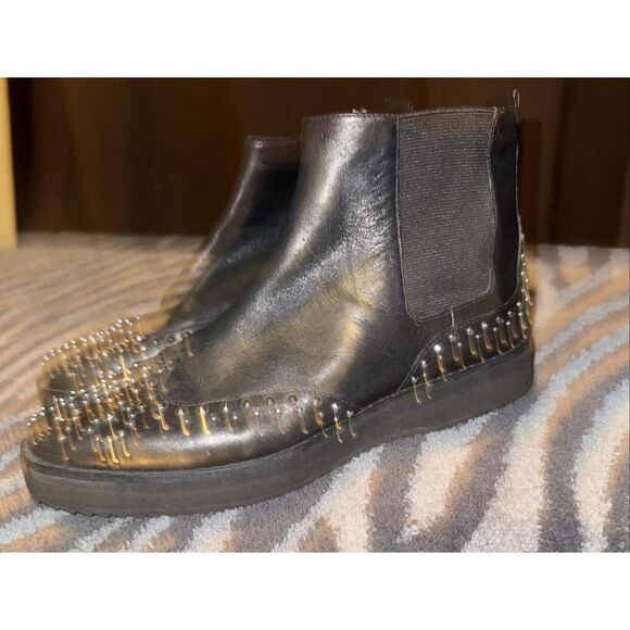 Micheal Kors black silver studded soft boots size 7 - Picture 8 of 8